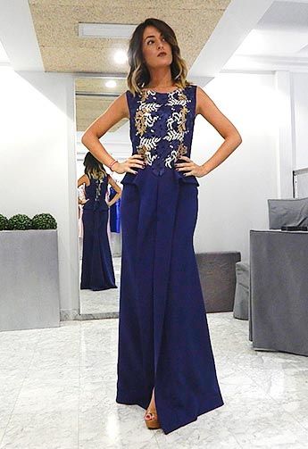 Chon Garrido madrina con vestido azul