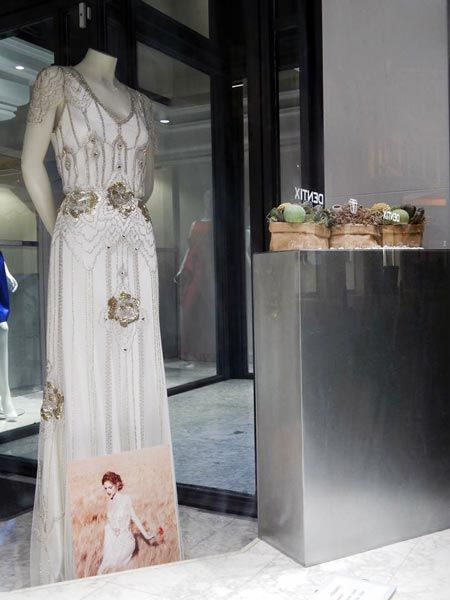 Chon Garrido maniquí con vestido de novia 
